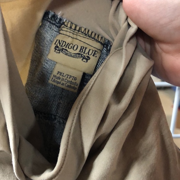 Petite maternity jeans - Picture 3 of 3